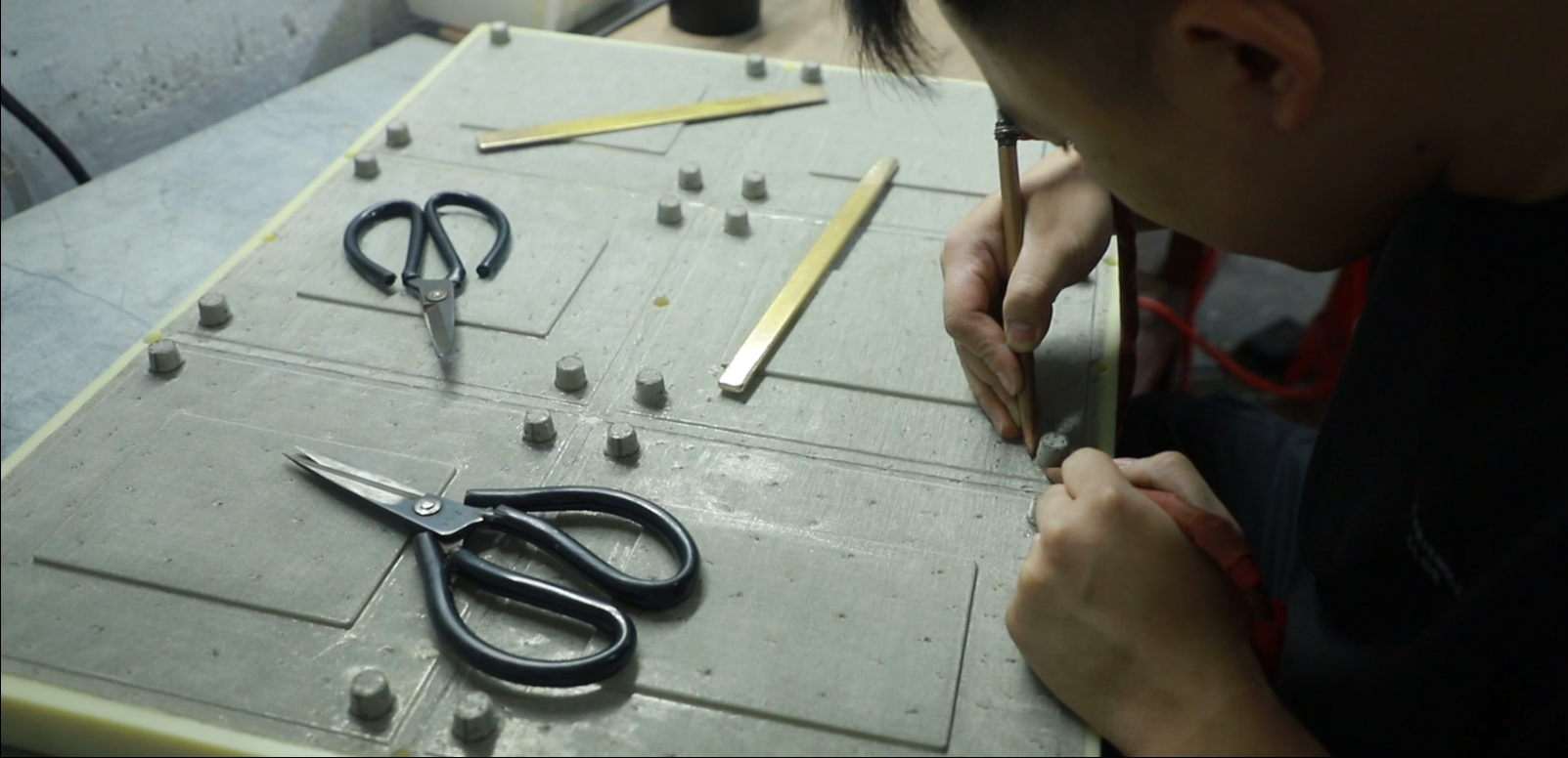 Molds Molds